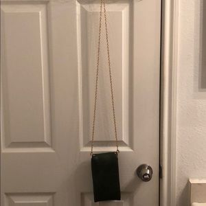 Green crossbody bag
